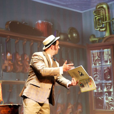 РЕПЕРТУАР ТЕАТРА У ЗАЛИВА